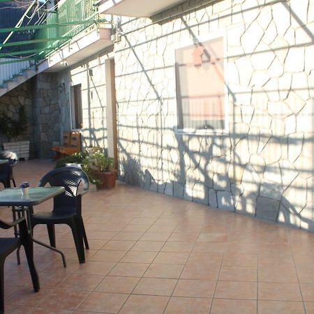 Bed & Breakfast Il Sentiero Аджерола Екстериор снимка