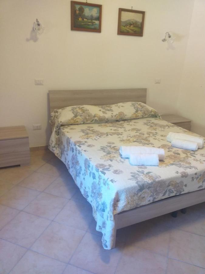 Bed & Breakfast Il Sentiero Аджерола Екстериор снимка