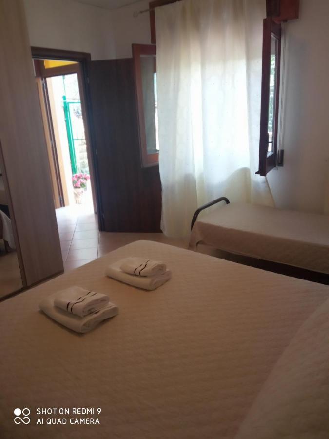 Bed & Breakfast Il Sentiero Аджерола Екстериор снимка