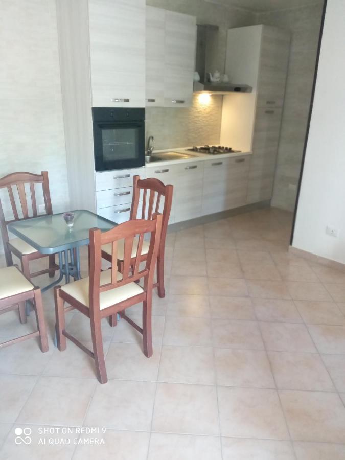 Bed & Breakfast Il Sentiero Аджерола Екстериор снимка