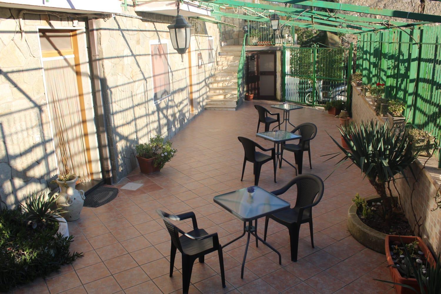 Bed & Breakfast Il Sentiero Аджерола Екстериор снимка